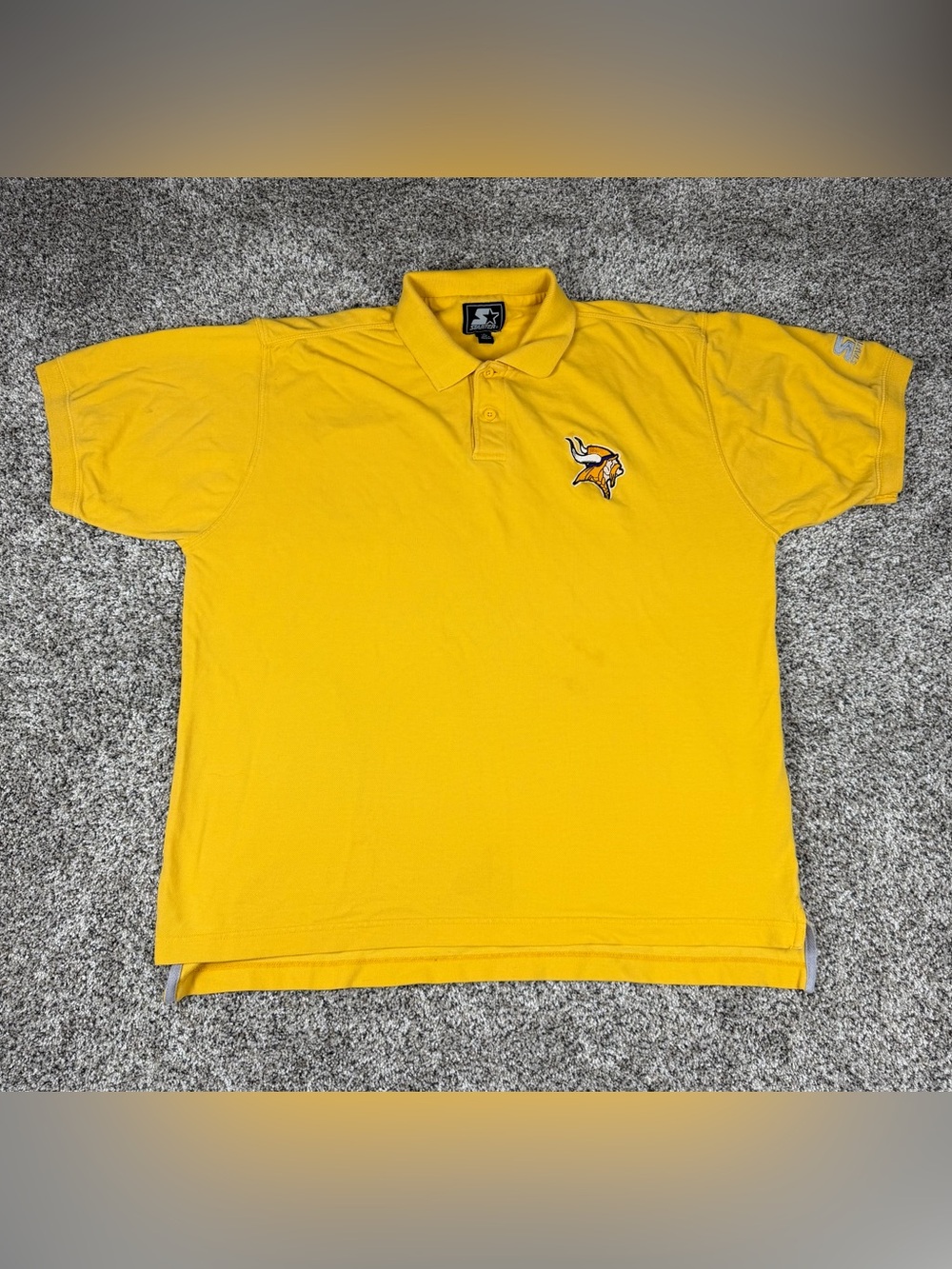 Vintage 90s Sz XL Men’s Starter Brand NFL Minnesota Vikings Polo Shirt Yellow